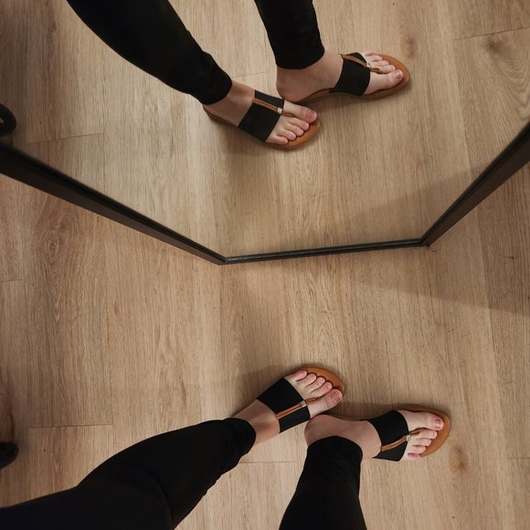 Andre Assous Sandal - Picture 4 of 5